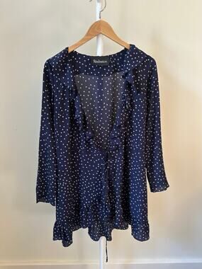 Réalisation Par Silk Ruffle Wrap Dress in Navy Star Print, Size Small